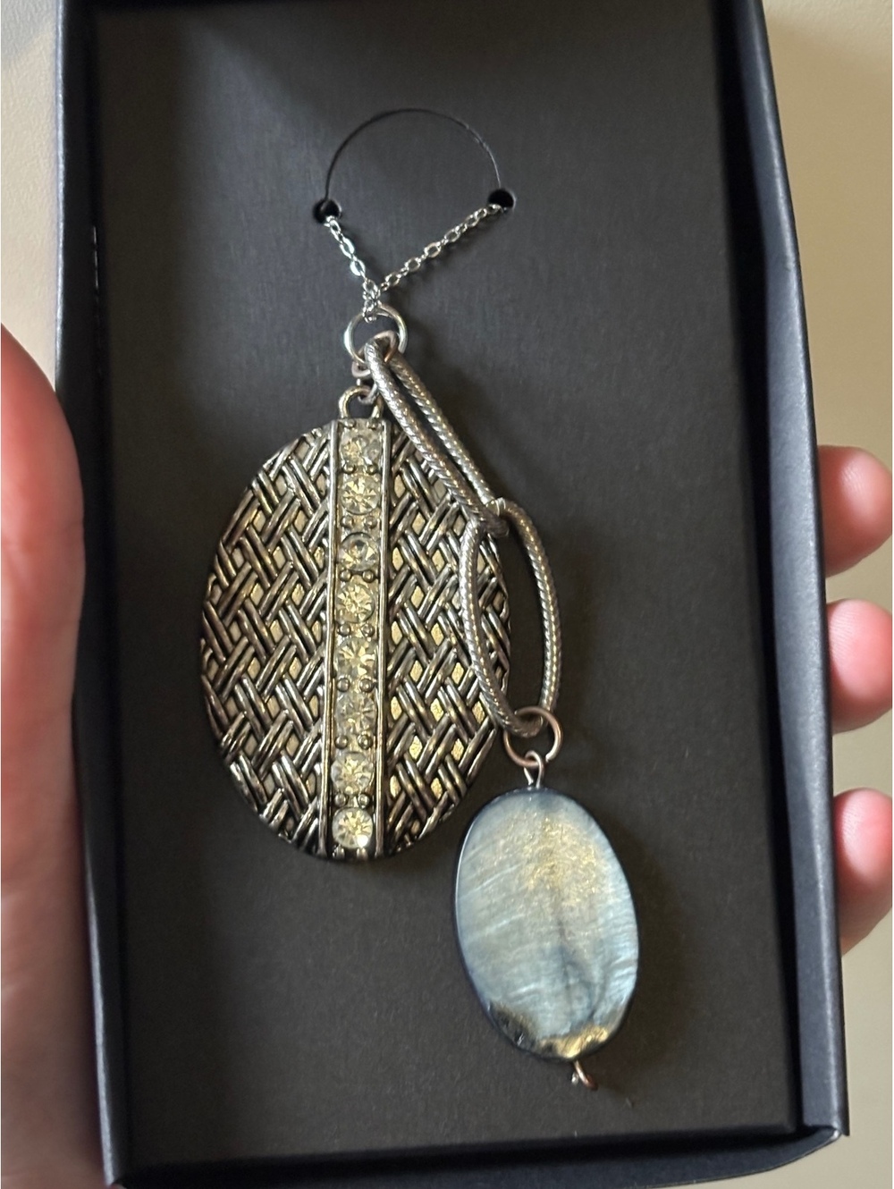 Moons eye necklace